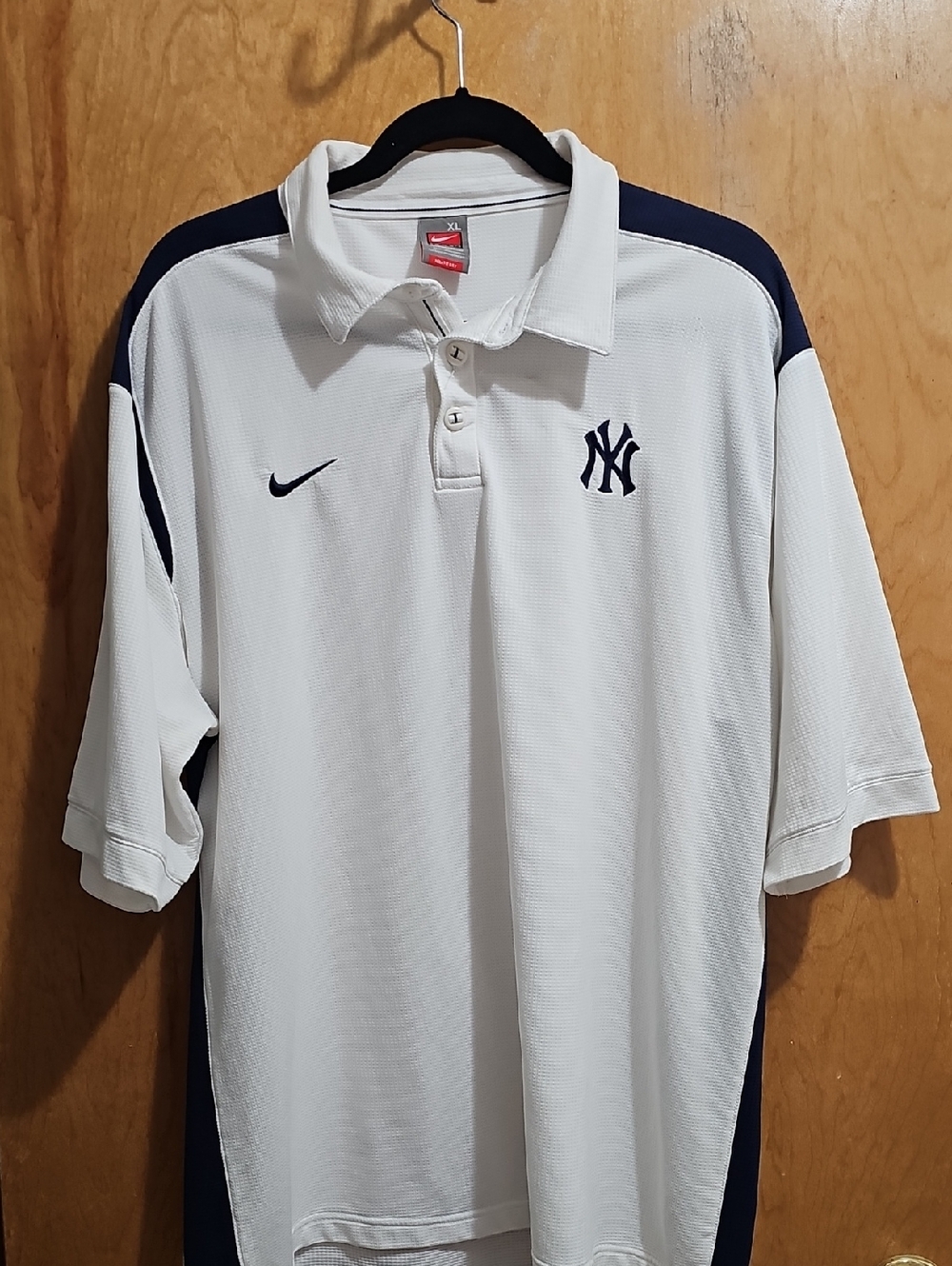 Nike White and Navy New York Yankees Polo Shirt